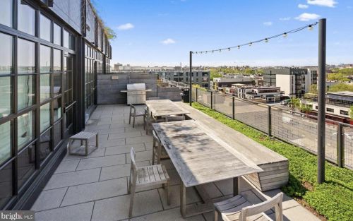 2030 8th St, Washington DC  20001-3023 exterior