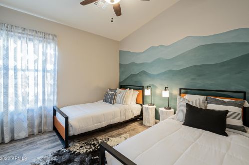 2728 Alameda Rd, Phoenix AZ  85024-6223 exterior