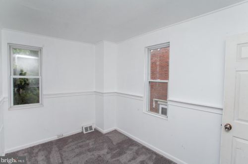 1407 Liberty St, Trenton NJ 08629-2214 exterior