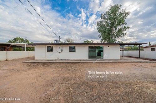 6161 15th St, Tucson AZ 85701-2417 exterior