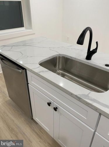 1271 16th St, Washington DC  20002-2556 exterior