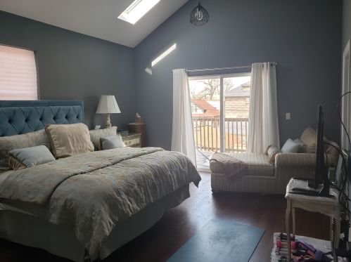 5008 Warwick Ave, Chicago IL 60641-3418 exterior