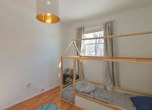 1304 Lorraine Pl, Waukegan IL 60085-1729 exterior