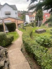 814 Freeland St, Pittsburgh PA 15210-1646 exterior