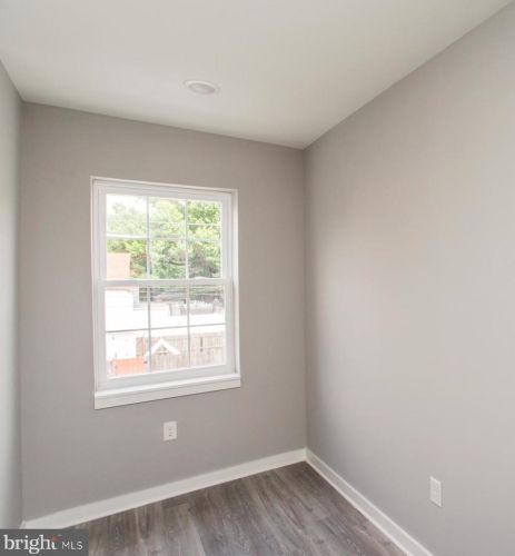 5809 Ditman St, Philadelphia PA 19135-4043 exterior