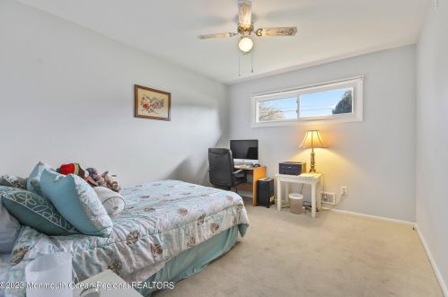 13 Lloyd Ave, West Long Branch NJ 07764-1130 exterior