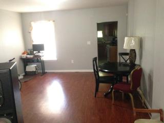 627 Denison St, Baltimore MD  21229-2039 exterior