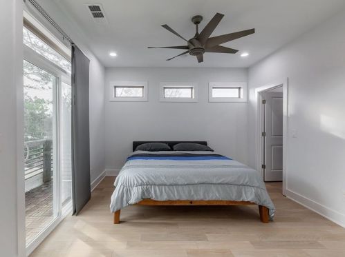 210 Mathewson Pl, Atlanta GA  30314-2629 exterior