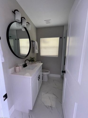 2272 51 St, Naples FL 34116-6924 exterior