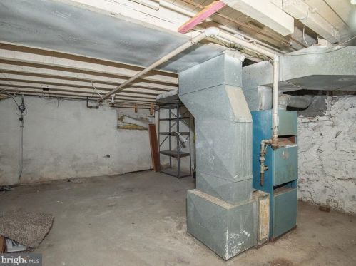 824 Chestnut St, Lancaster PA  17602-3128 exterior