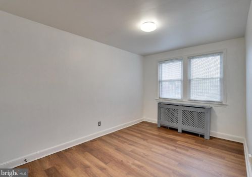 5228 4 St, Washington DC 20003-3481 exterior