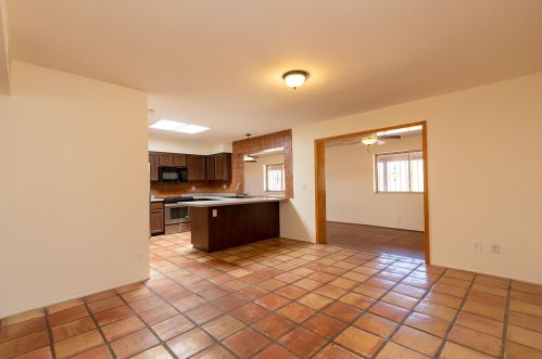 7437 Casablanca Dr, Tucson AZ 85704-1315 exterior