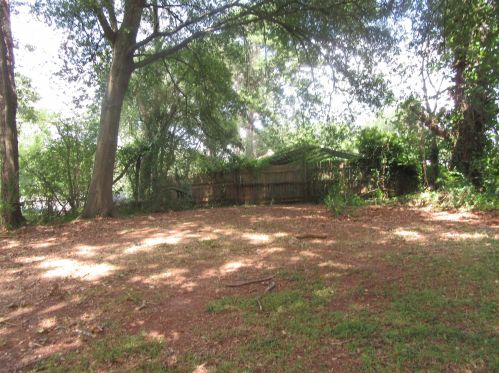 1589 Flintwood Dr, Atlanta GA 30316-4127 exterior