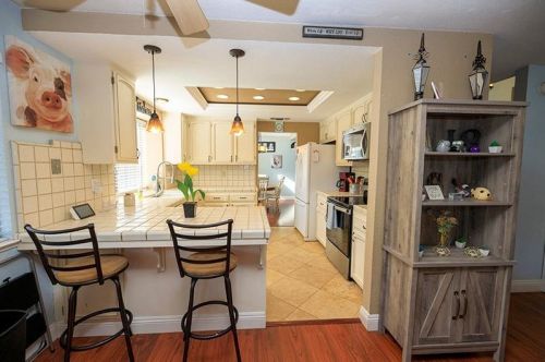 2048 Sheldon Dr, Modesto CA  95350-0386 exterior