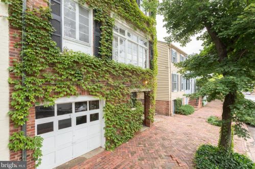 2817 Dumbarton St, Washington, DC 20007-3336