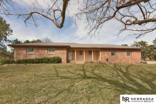 6802 Capehart Rd, Omaha, NE 68133-2632