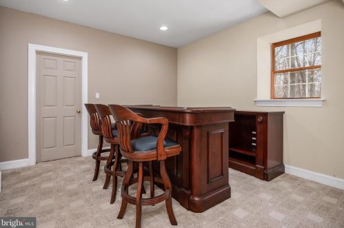 3181 Chestnut Hill Rd, Pottstown PA 19465-8560 exterior