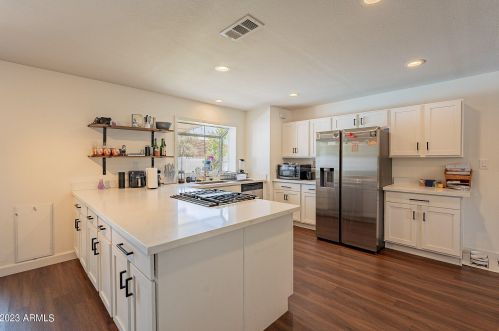 3128 Altadena Ave, Phoenix AZ  85029-3211 exterior