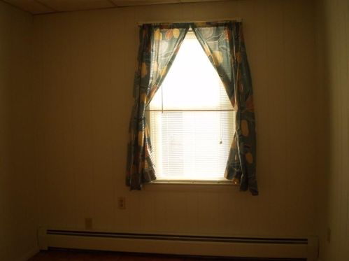 139 Veazie St, Providence RI 02908-2409 exterior