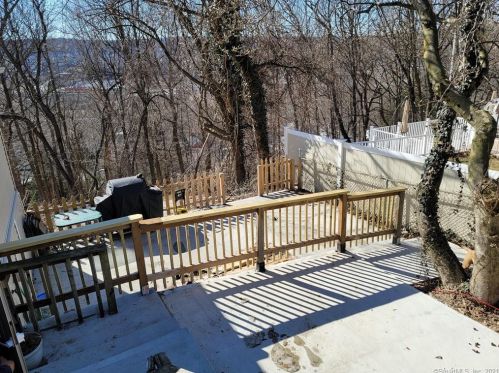 61 Mt Pleasant St, Derby CT 06418-2043 exterior