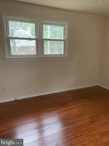 403 Carl St, Rockville MD  20851-1142 exterior