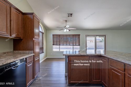 1581 Butler Dr, Chandler AZ 85226-4844 exterior