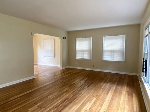 5764 40th St, Milwaukee WI  53221-3910 exterior