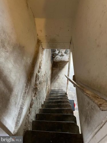 5204 Ditman St, Philadelphia PA 19124-2002 exterior