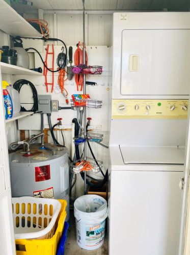 10011 Granada Bay, Boynton Beach FL 33436-2221 exterior