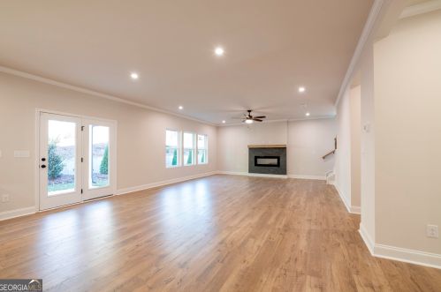 3665 Bradford Way, Atlanta GA 30331-5921 exterior