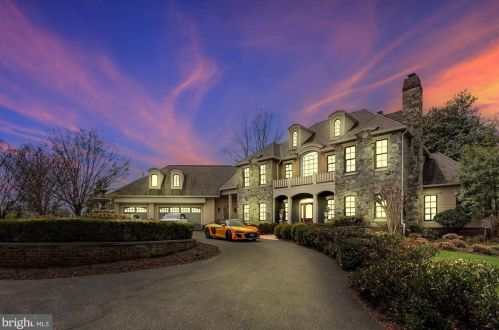 11300 Glen Rd, Rockville MD 20854-1849 exterior