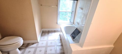 414 Nicholson St, Joliet IL 60435-6111 exterior