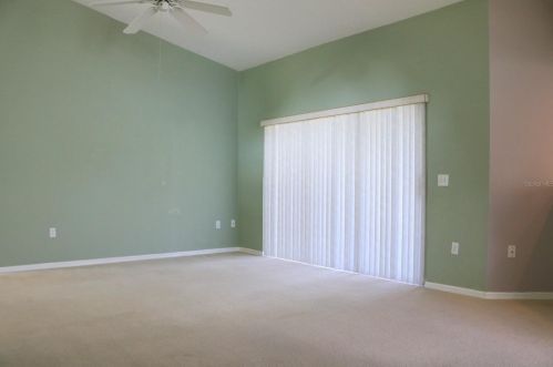 14047 Tennyson Dr, Port Richey, FL 34667-8522