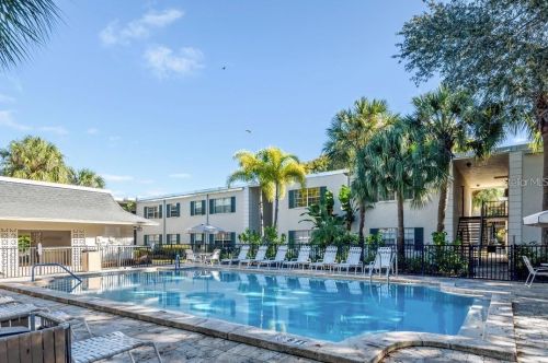 4315 Aegean Dr, Tampa FL  33611-2425 exterior