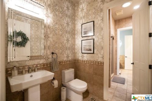 2763 Frontier, Spring Branch TX 78070-5949 exterior