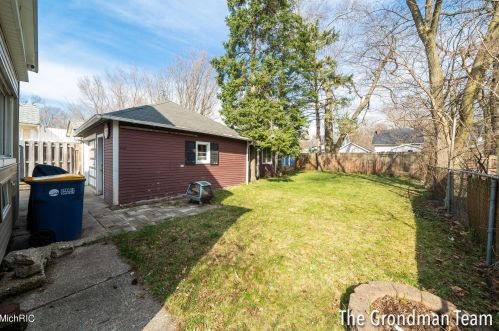 1846 Silver Ave, Grand Rapids MI 49507-2712 exterior