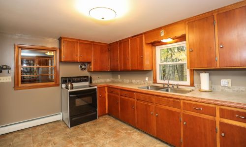 88 Penacook St, Concord NH 03301-3149 exterior