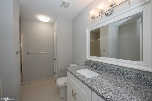 50 Woodside Rd, Ardmore PA 19003-1437 exterior