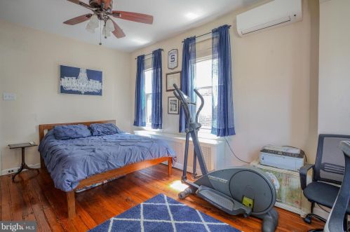 1128 Marlborough St, Philadelphia PA 19125-4113 exterior