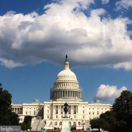 2301 Champlain St, Washington DC  20009-8700 exterior