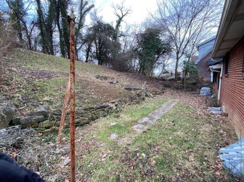 110 Kilmer St, Pittsburgh PA 15221-1042 exterior