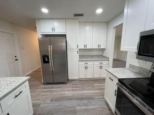 642 Curtis St, Fort Pierce FL 34983-1916 exterior