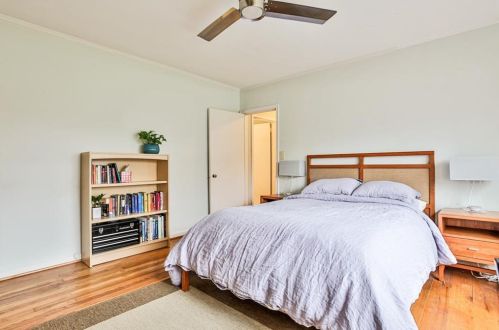 1110 Briarcliff Rd, Atlanta GA 30306-2651 exterior