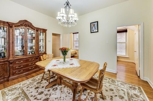 2513 Walton St, Chicago IL 60622-4510 exterior