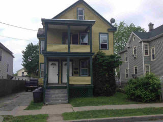 42 Lent St, Poughkeepsie, NY 12601-2616