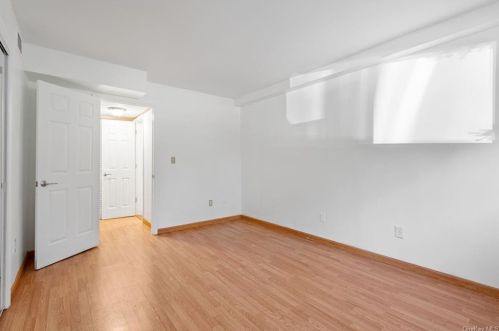 26 Cooper Rd, Poughkeepsie NY 12603-1665 exterior