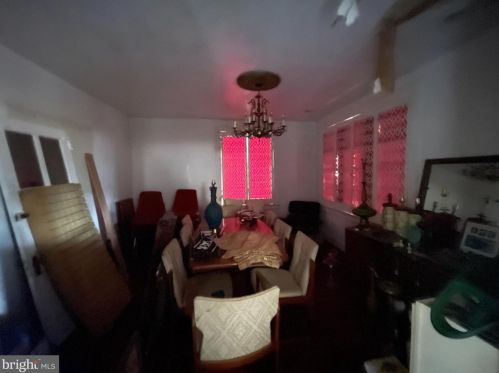 9 Cadwalader Dr, Trenton NJ 08618-0033 exterior