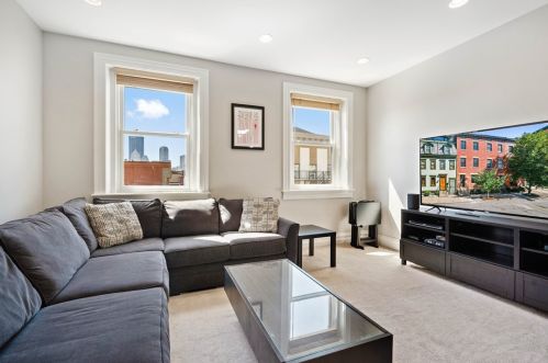 420 Tripoli St, Pittsburgh PA 15212-4855 exterior