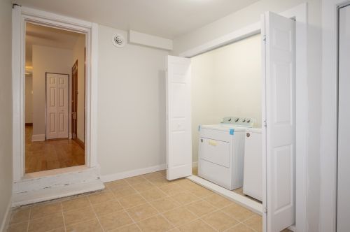 2146 22nd Pl, Chicago IL 60608-4004 exterior