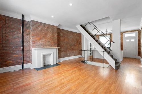 5830 Pierce St, Pittsburgh PA  15232-1720 exterior